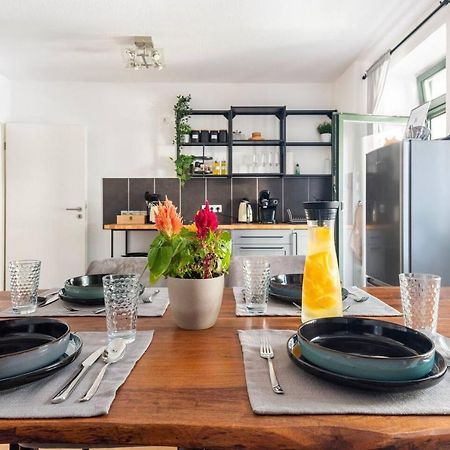 Super Zentrale, Gemutliche Wohnung Mit Balkon Lipsk Zewnętrze zdjęcie